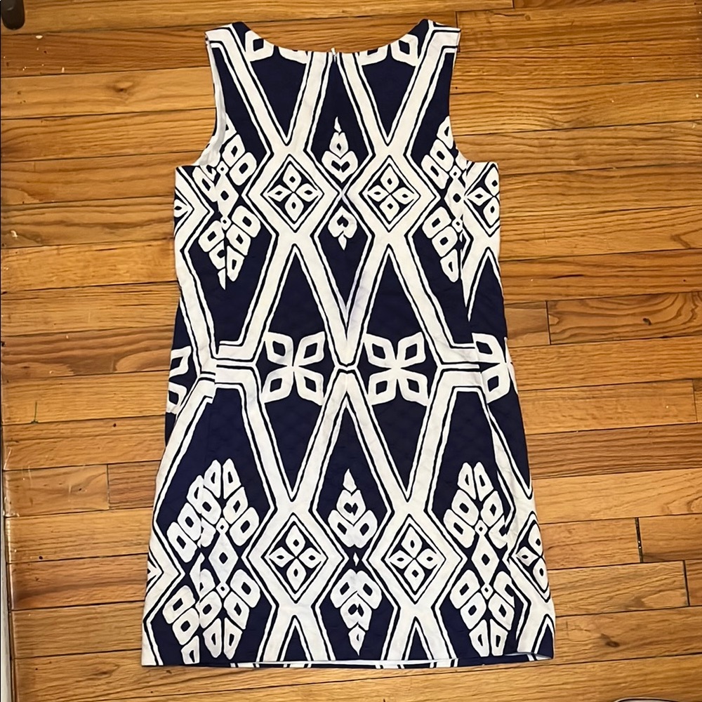 Tori Richard Resort Summer Navy and White Geometric Sleeveless Dress - Picture 5 of 6